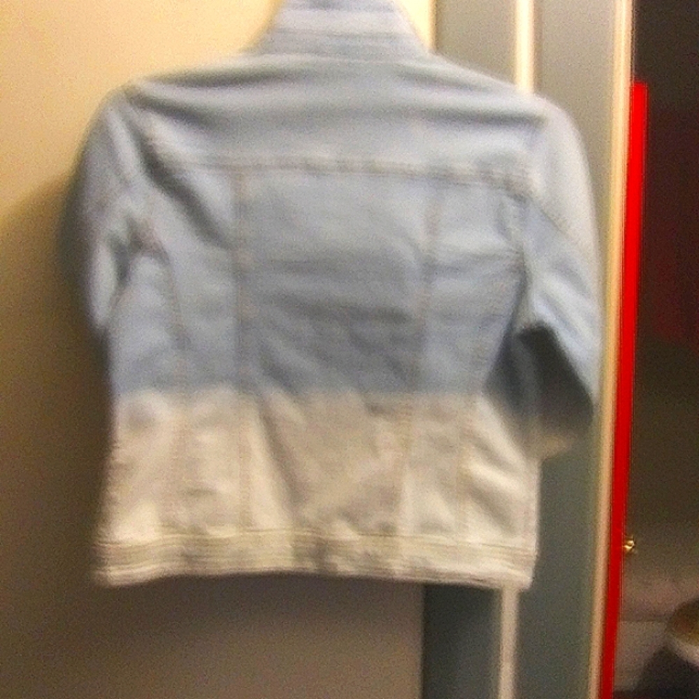 Jean jacket - Picture 3 of 4